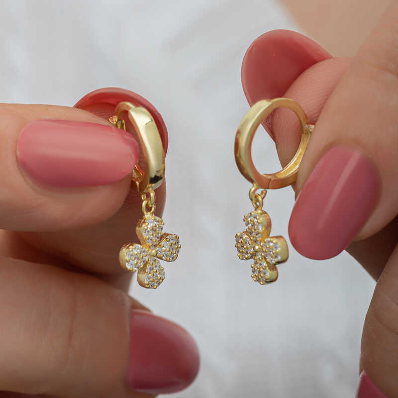 ​gümüş Gold Sallantılı Yonca Kadın Küpe