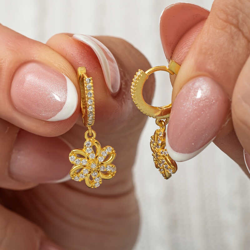 ​gümüş Sallantılı Gold Çiçek Kadın Küpe