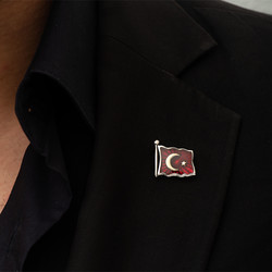 Gumush - Gümüş Türk Bayrağı Rozet (1)