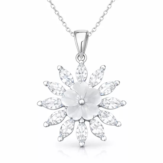 Gümüş Beyaz Manolya Çiçeği Kadın Kolye