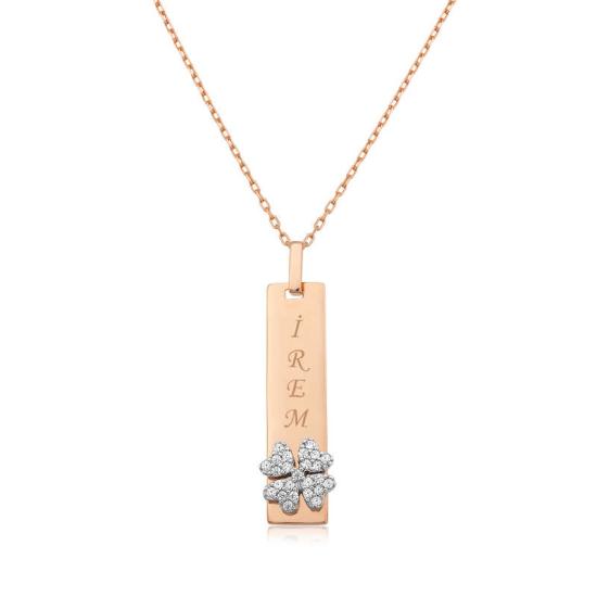 Gümüş Rose Yonca Desenli Plaka Kolye