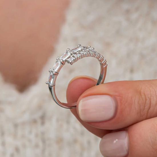 Gümüş Baget Taşlı Yarımtur Kadın Yüzük